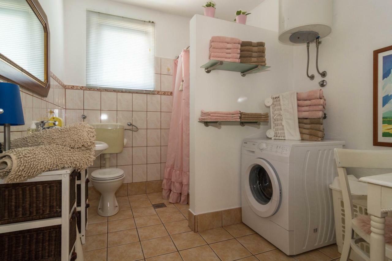 Apartman Felice Starigrad Paklenica Extérieur photo